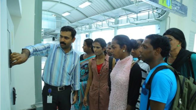 Kochi metro staff
