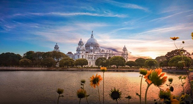 Top CSR projects in Kolkata