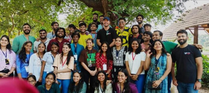 South African Cricketer AB de Villiers Visits Make A Difference NGO in Mumbai