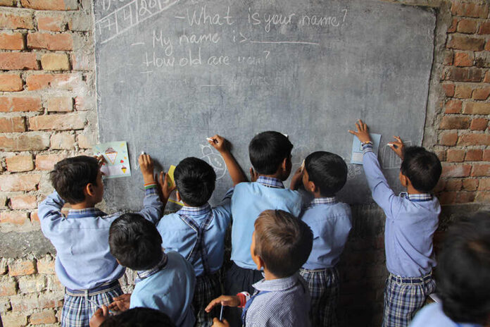 Indian-school-children Coal India’s latest CSR initiatives focus on Education and Healthcare