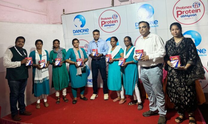 Mr Sriram Padmanabhan with ASHA workers