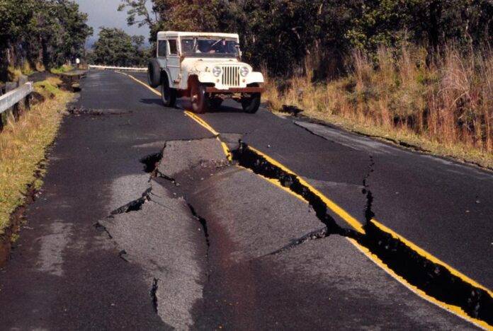 Earthquake of magnitude 6.1 jolts Nepal, tremors felt in North Bengal, Sikkim and Bihar